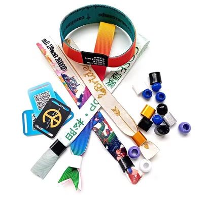 Custom Logo Text Printing RFID polsbandjes voor evenementen Festival Party Satin Stof