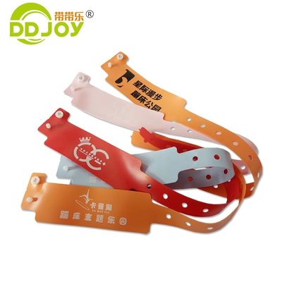 Reflectieve polsband Plastic Vinyl Id Polsband Printing Met Custom Logo Purple