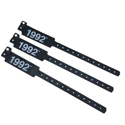 Modieuze polsbandarmbanden voor evenementen en festivals in blauw PVC/vinylmateriaal