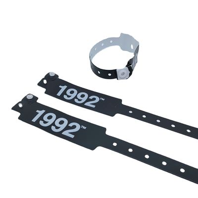 Modieuze polsbandarmbanden voor evenementen en festivals in blauw PVC/vinylmateriaal
