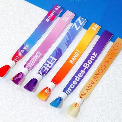 Custom Size Event Festival Party RFID Satin Stoffen Armbanden met Logo Printing
