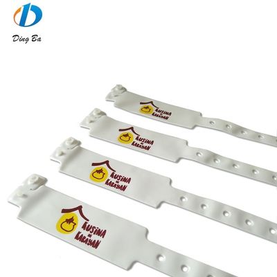 Waterdichte, op maat gedrukte PVC/Vinyl-identificatiearmband voor evenementenidentificatie