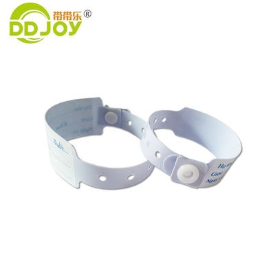 Nieuwgeboren baby zachte polsband met RFID NFC chip en aangepast logo in blauw PVC materiaal