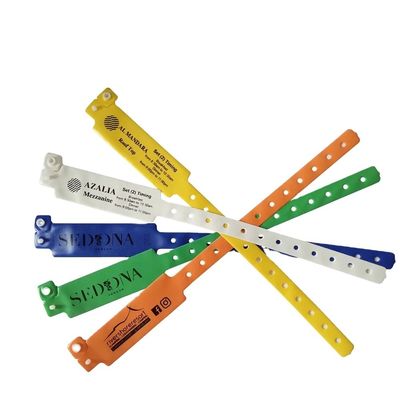 Mensen Custom Logo Vinyl / PVC Armband voor Design Entertainment Events Festival Gifts