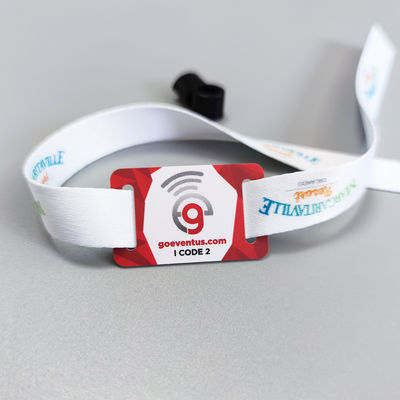 Custom Logo Satin Stof RFID Armbanden Ideaal voor GAST/VIP/VENDOR/MEDIA/STUFF/ARTIST