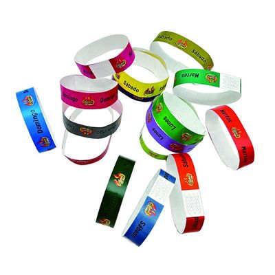 Wegwerp Tyvek polsband voor evenementen Custom QR Code Waterdicht Rood Eénkleurige afdruk