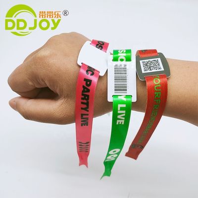 Custom 13.56 MHZ RFID Polyester Armband voor Concertfeest Feestelijke Evenementen