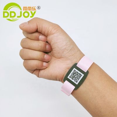 Waterdichte wegwerp L-vorm 13,56MHZ Plastic polsbandjes voor medische gelegenheid partij