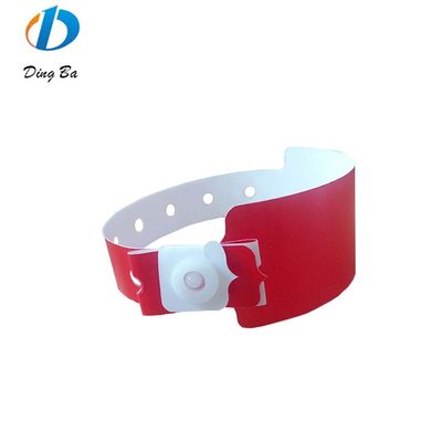 Gepersonaliseerd logo Plastic Armbanden Kleurrijke Gele Rode Witte Blauwe Composite Armband