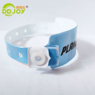 Custom logo vinyl armbanden voor pretpark betaalbaar en duurzaam