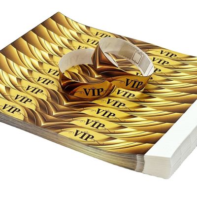 Keuze van de winkelier Gepersonaliseerd logo Tyvek RFID NFC Sticker Armband voor evenementen