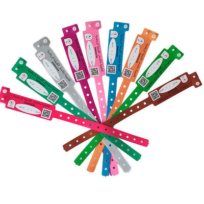 ISO9001 gecertificeerd Custom CMYK Digitaal Printen Waterdicht Plastic Armband voor Hotel