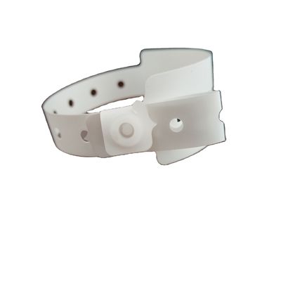 2024 Verkoop cadeauarmband Geel aangepaste polsband met anti-allergie prestaties