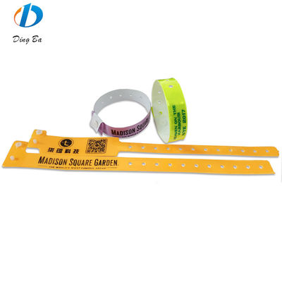250*25mm/250*16mm Rood Vinyl PVC Armband Armbanden Moet hebben voor VIP Pass Toegang