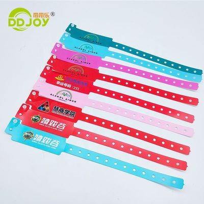 Gebeurtenis Anti-allergie Custom Waterproof CMYK LOGO Composite polsband voor pretpark