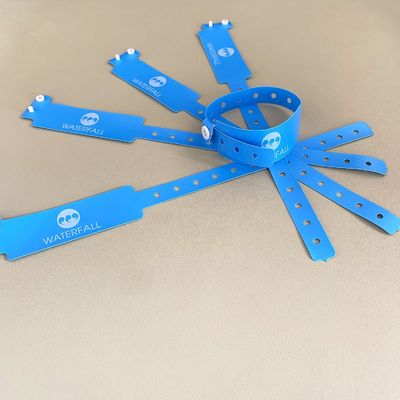 Theme Custom Armband op aanvraag OEM Logo Gepersonaliseerde Event Armband