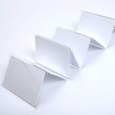 Op maat gemaakte RFID 125KHZ T5577 EM4305 13.56MHZ Herschrijfbare composiet sleutelkaarten Sleutelchip Frequentie