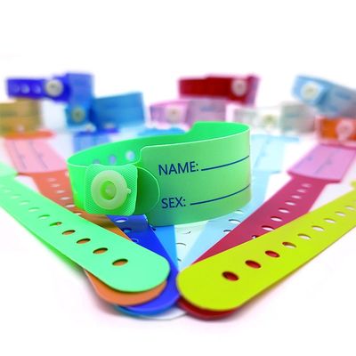 Vermaak Gelegenheid PVC/Vinyl ID Armband 100pcs Wegwerpband