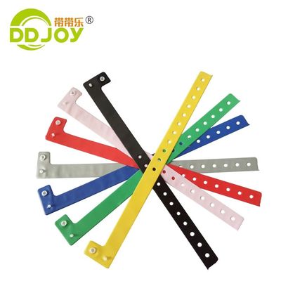 250*25 mm wegwerp-pvc-identificatiearmbanden met en aanpasbaar ontwerp