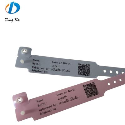 ISO9001 gecertificeerde gele vinyl ID armband aangepast PVC polsband voor milieuvriendelijk