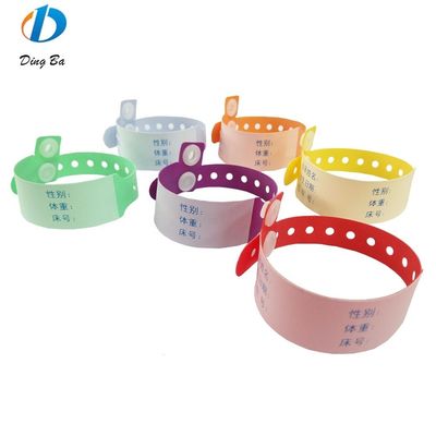 ISO9001 gecertificeerde gele vinyl ID armband aangepast PVC polsband voor milieuvriendelijk