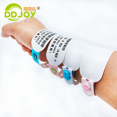 Waterdicht aangepast ID-armband voor het festivalpark Wegwerpbarcode QR-code-armband