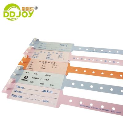 Oranje medische plastic eenmalige polsband voor aangepast ziekenhuisidentificatiesysteem