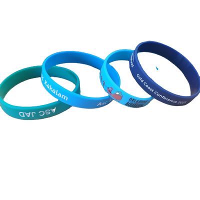 Sport evenementen Silicium materiaal polsband Custom GlOW rubber armbanden voor festivals