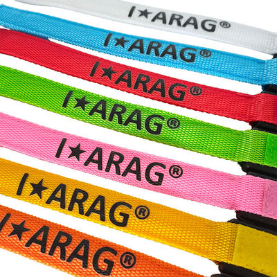 Custom Offset Printing Nylon Flashing LED Armbanden Glow in Dark voor evenementen Concerten