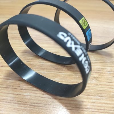 Custom Branded Logo Silicone polsband Custom Rubber Armband voor festival cadeautjes
