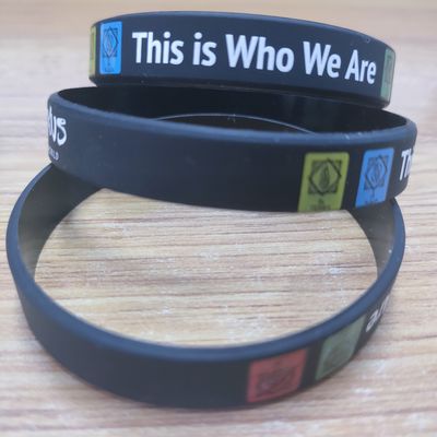 Silikon Materiaal Custom Armband Afgedrukt Voor Evenementen 2024 Items Waterdicht Silikon