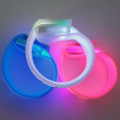 255.16*20mm Custom Printing LED Wristband voor feesten en evenementen Glowing in the Dark