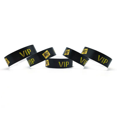Waterdichte ID-tickets en aangepaste logo Tyvek polsbanden essentieel voor evenementen Festivals