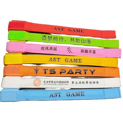 Custom Silk Screen Offset Printing Nylon LED Armband voor nachtelijk hardlopen Glow in Dark Armband