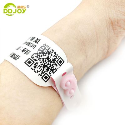 Waterdichte wristbanden van thermisch papier ideaal voor gepersonaliseerde ID-verificatie en beveiliging