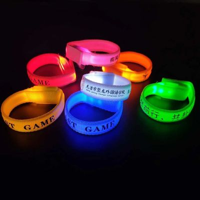 Gepersonaliseerde kleur Multi-Kleur Verlicht Led Armband Flash Gifts met Custom Graphic