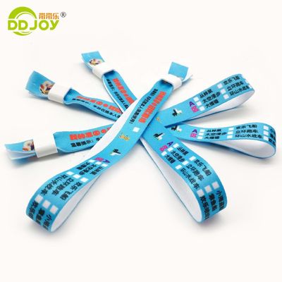 Gepersonaliseerd logo Polyester Festival Satine Geweven Ribbon Armband voor Evenementen 350*15mm