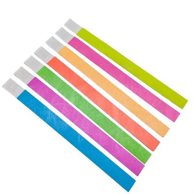 Aanpasbare Neon Kleur Tyvek polsbandjes 250*19mm voor festivals en concerten