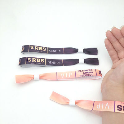 Custom Event Festival Party RFID Chip Satin Stoffen Armbanden met Logo Printing
