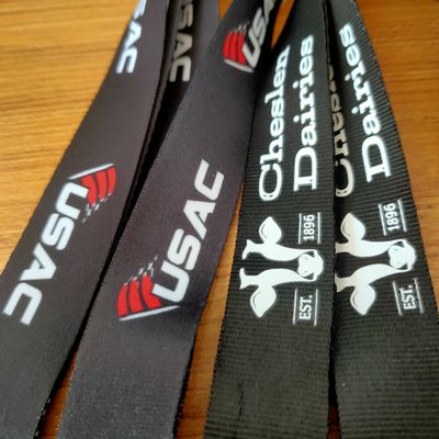 Custom Sublimatie Lanyards voor reisbureau 1 Kleurenprinting en Veiligheidsboei