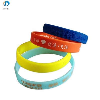 Custom Event Fundraising Silicone Ronde Armband Armband met ISO9001 Certificering
