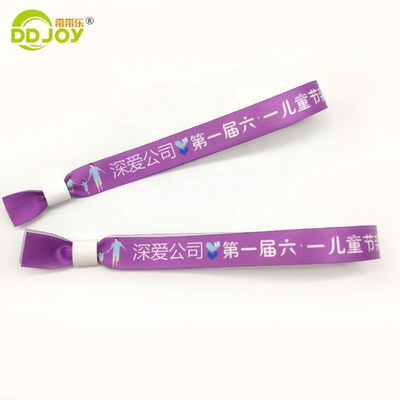 Artwork Custom Logo Sublimatie Korte Lanyard Geweven Wegwerp Armband voor Festival