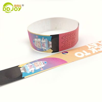 Gepersonaliseerd logo waterdicht Tyvek Band Reeksnummer Armband voor Event Management