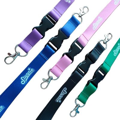 Zijde Accessoires Sublimatie Polyester Lanyards voor Sleutelhanger Custom Logo 900*15*0.65mm