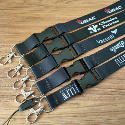 Zijde Accessoires Sublimatie Polyester Lanyards voor Sleutelhanger Custom Logo 900*15*0.65mm