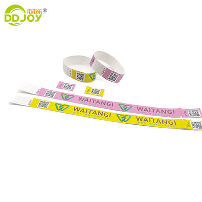 Krijg uw festival evenementen toegang gesorteerd met Custom Tyvek Armband 250 * 25mm