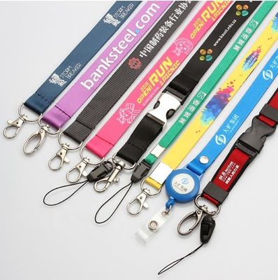 Op maat gemaakte polyester sublimatie tool lanyard sleutelsnoer patroon lanyard met aangepast logo
