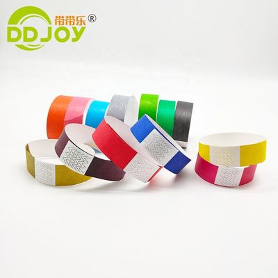 100 stuks Count 3/4 inch Tyvek polsband voor gemakkelijke toegang en veiligheid.