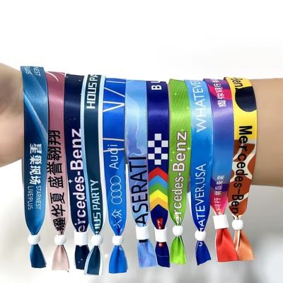 Kinderen RFID CHIP CUSTOM Plastic knop polsbanden voor festival beveiligingscontrole