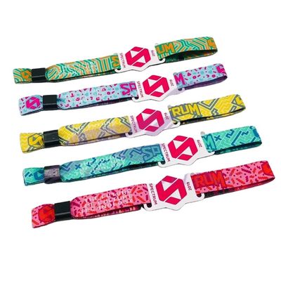 Event Festival Party RFID polsbandjes in satijnstof met aangepast logo en tekst